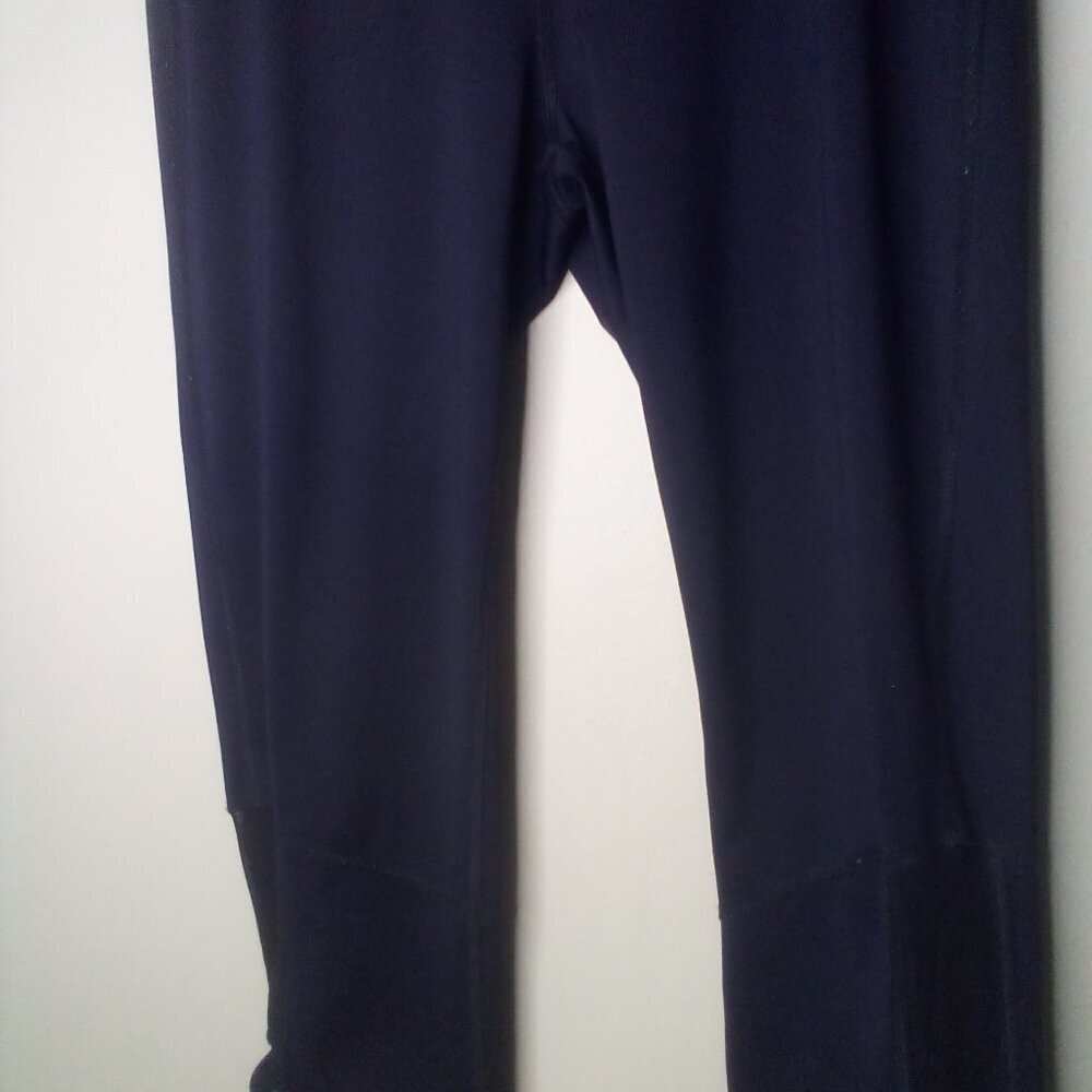 Fila Capri Leggings Women M Sport Active Leg Cut-Out Zip Pocket Black - Picture 5 of 13